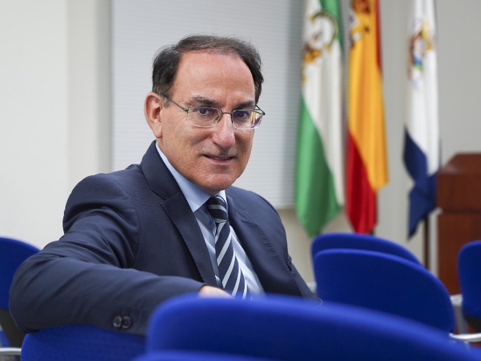 Javier González de Lara y Sarria, CEA y CEM
